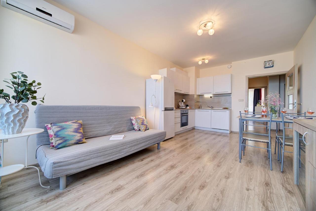 Summertime In Varna South Bay Beach Residence Екстер'єр фото
