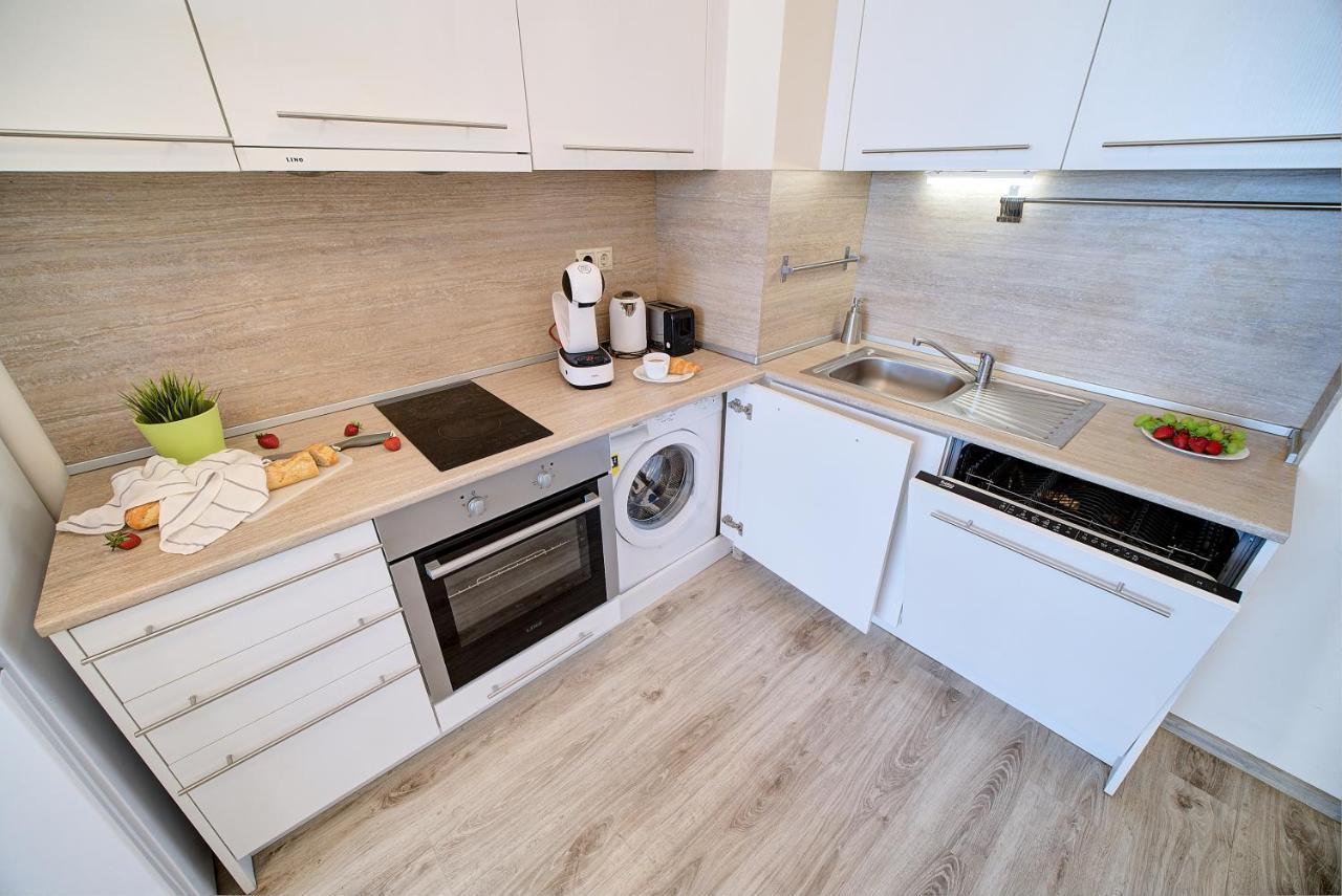 Summertime In Varna South Bay Beach Residence Екстер'єр фото